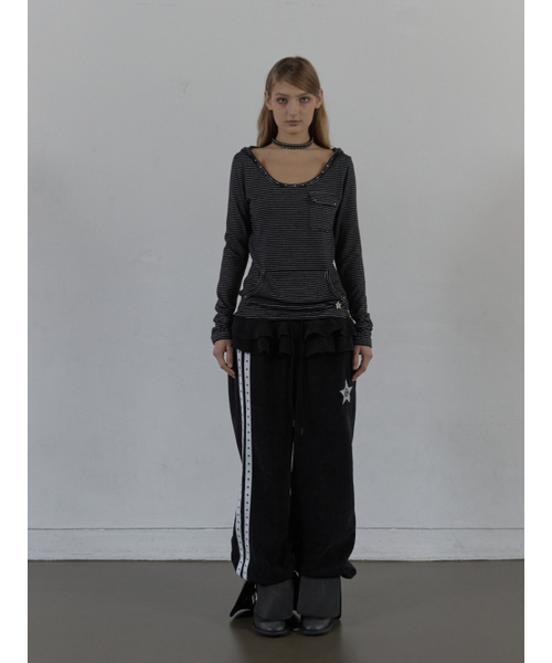 SETUP-EXE(セットアップイーエックスイー)の「SOFT STRIPE HOODIE TOP / BLACK(パーカー・レディース・その他・OS)」の3枚目の写真