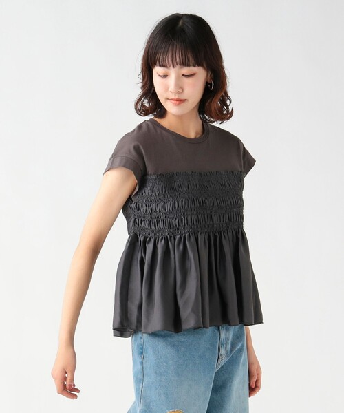 BEAMS HEART(ビームスハート)の「異素材 シャーリング プルオーバー(Tシャツ/カットソー・レディース・ケリーグリーン/チャコールグレー/オフホワイト・FREE)」の21枚目の写真
