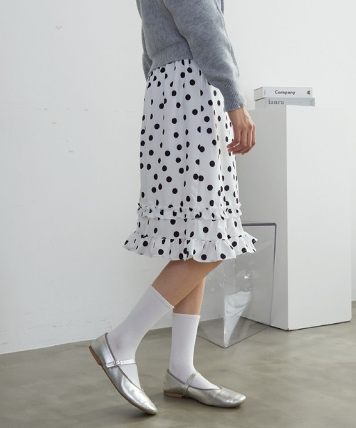 mul.（ムル）の「ドットフリルミディスカート（スカート・レディース・ブラック/ホワイト・FREE）」の6枚目の写真