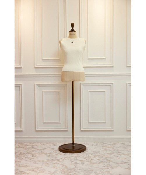 MISTREASS(ミストレアス)の「Rib Knit Sleeveless Top(キャミソール・レディース・オフホワイト/ブラック・FREE)」の7枚目の写真