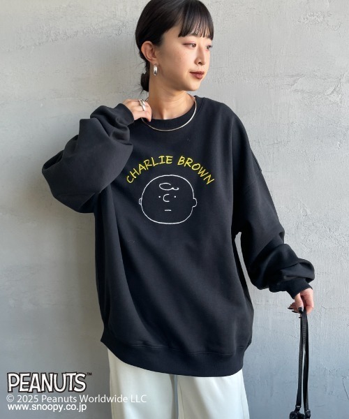 PEANUTS（ピーナッツ）の「[PEANUTS×JEANS FACTORY/ピーナッツ×ジーンズ ファクトリー] 別注 刺繍プリントスウェット / チャーリー・ブラウン（スウェット・レディース・ブラック/グレー/ネイビー・S/M/L）」の12枚目の写真