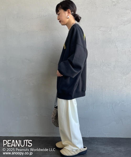 PEANUTS（ピーナッツ）の「[PEANUTS×JEANS FACTORY/ピーナッツ×ジーンズ ファクトリー] 別注 刺繍プリントスウェット / チャーリー・ブラウン（スウェット・レディース・ブラック/グレー/ネイビー・S/M/L）」の16枚目の写真