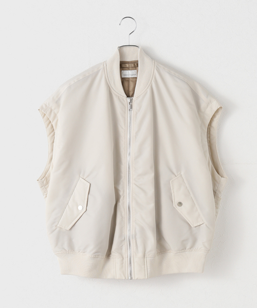 Spick & Span（スピックアンドスパン）の「《WEB限定》upper hights/アッパーハイツ THE U-2 VEST（その他アウター・レディース・ライトグレー/ホワイト系その他/ブラック/カーキ・1）」の2枚目の写真