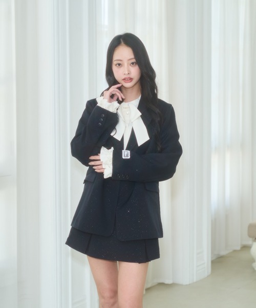 ち*ゃ様 lallana ラメ　テーラードジャケット Lallana（ララーナ）の「Lame coco tailored jacket/ラメココ