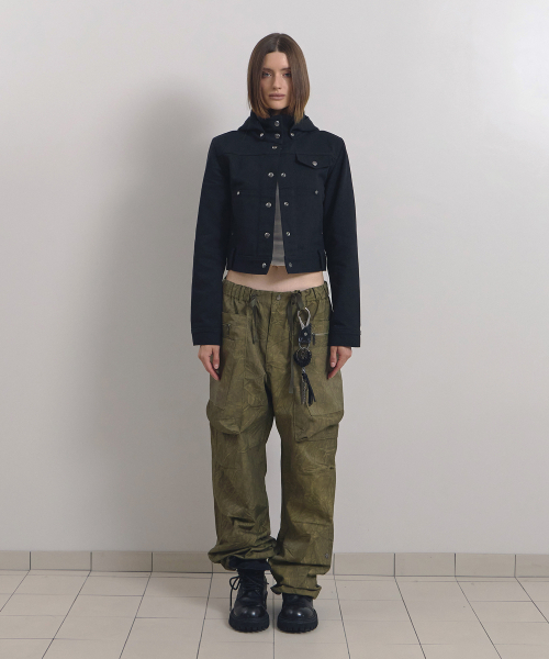 SOEOTI(ソーティ)の「Snap Multi Cargo Pants (khaki)(スウェットパンツ・レディース・その他・FREE)」の4枚目の写真