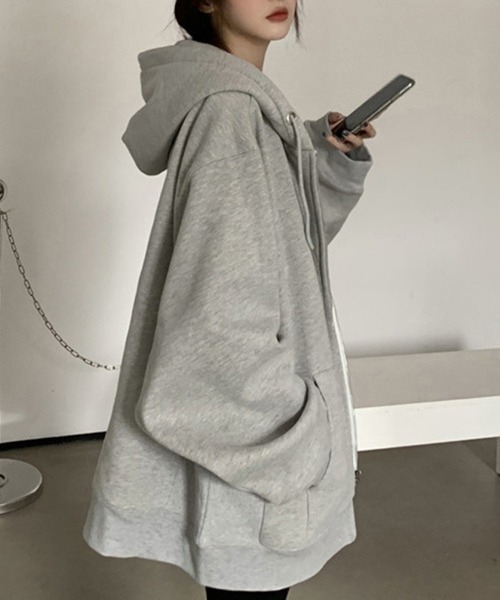 Flugge(フラッジー)の「ビッグシルエットパーカー(パーカー・レディース・ブラック/グレー・LARGE/MEDIUM)」の4枚目の写真