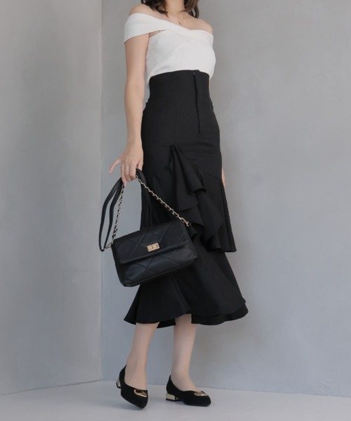 VIVIAN(ヴィヴィアン)の「ポインテッドトゥゴールドモチーフパンプス(パンプス・レディース・イエロー系その他3/ベージュ系その他3/ブラック系その他3/ホワイト系その他5・S/M/L/LL)」の22枚目の写真