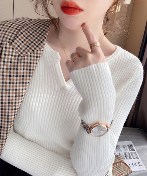 lulufa(ルルファ)の「キーネックスリムフィットリブニットプルオーバー(ニット/セーター・レディース・ブラック/ホワイト/チャコール/オートミール/ベージュ/オレンジ・FREE)」の9枚目の写真