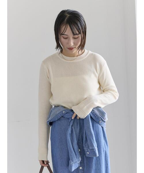 Te chichi（テチチ）の「チャーム付きワッフルニットプルオーバー（ニット/セーター・レディース・ベージュ/オフホワイト/ブラック・F）」の5枚目の写真