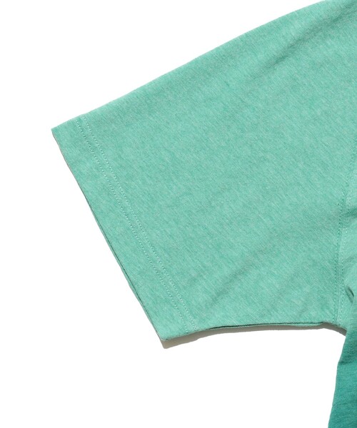 BEAMS PLUS(ビームスプラス)の「Pocket Tee Gradation Dye(Tシャツ/カットソー・メンズ・サックスブルー/シルバー/グリーン・MEDIUM/X-LARGE/LARGE/SMALL/XX-LARGE)」の18枚目の写真