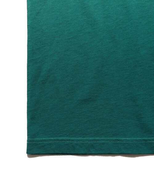 BEAMS PLUS(ビームスプラス)の「Pocket Tee Gradation Dye(Tシャツ/カットソー・メンズ・サックスブルー/シルバー/グリーン・MEDIUM/X-LARGE/LARGE/SMALL/XX-LARGE)」の19枚目の写真