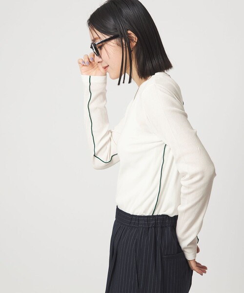 green label relaxing(グリーンレーベルリラクシング)の「【WEB限定】<at ease>シアーテレコ ロングスリーブ カットソー(Tシャツ/カットソー・レディース・ダークブラウン/ブラック/ホワイト/ライトグレー・FREE)」の9枚目の写真