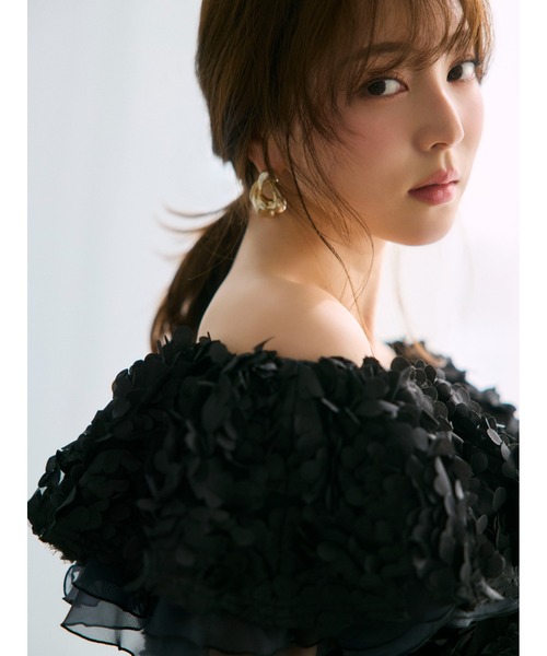 FRAY I.D（フレイアイディー）の「３Dフラワーカットチュールオフショルブラウス（シャツ/ブラウス・レディース・ブラック/ホワイト・F）」の14枚目の写真