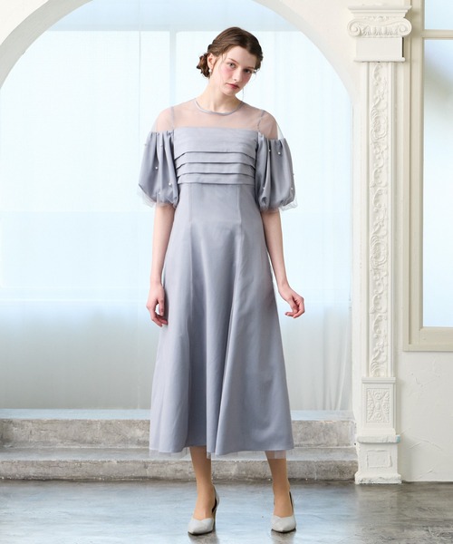 AIMER(エメ)の「チュール×ヴィンテージサテンパールパフスリーブパーティードレス 結婚式 お呼ばれ ドレス 20代 30代(ドレス・レディース・ブラック/カーキ/ブルーグレー/イエロー・MEDIUM)」の22枚目の写真