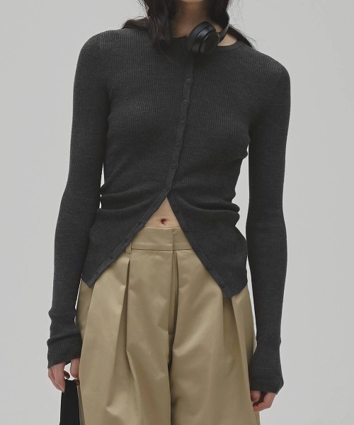 TODAYFUL（トゥデイフル）の「【TODAYFUL/トゥデイフル】Silkwool Knit Cardigan/シルクニットカーディガン（カーディガン/ボレロ・レディース・ダークブラウン/チャコールグレー/キナリ・FREE）」の2枚目の写真