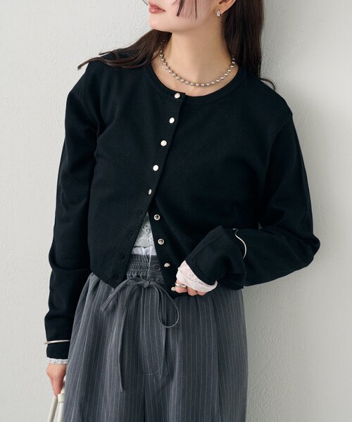 mystic（ミスティック）の「【ワンポイントチャーム付き】デイリーショートカーディガン（カーディガン/ボレロ・レディース・グレー/レッド/ピンク/グリーン/アイボリー/ブラック・FREE）」の12枚目の写真