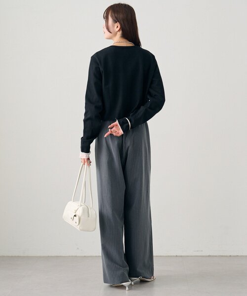 mystic（ミスティック）の「【ワンポイントチャーム付き】デイリーショートカーディガン（カーディガン/ボレロ・レディース・グレー/レッド/ピンク/グリーン/アイボリー/ブラック・FREE）」の16枚目の写真