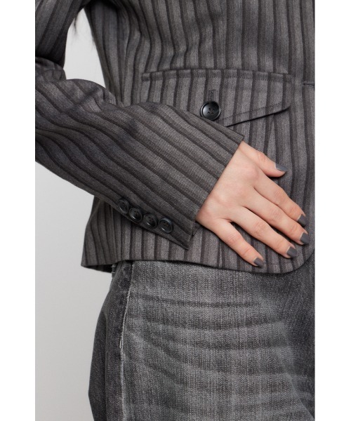 LAGUA GEM（ラグアジェム）の「WAPPEN COMPACT ジャケット（テーラードジャケット・レディース・グレー/ネイビー・FREE）」の16枚目の写真