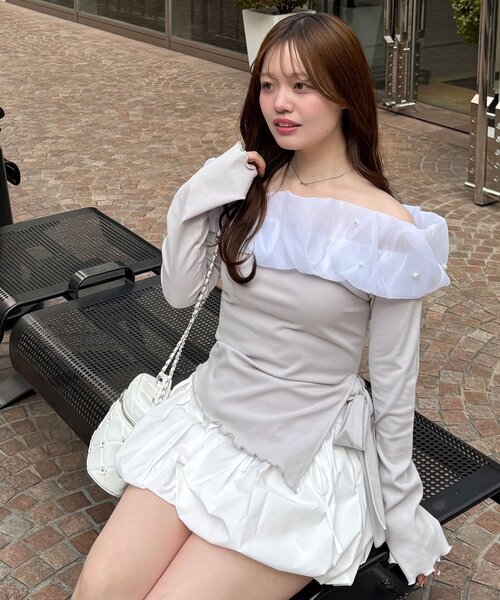 OLIVE des OLIVE(オリーブデオリーブ)の「【インフルエンサー企画】yui ちゅるふわリボンオフショルトップス(Tシャツ/カットソー・レディース・グレー/ピンク/アイボリー・FREE)」の17枚目の写真