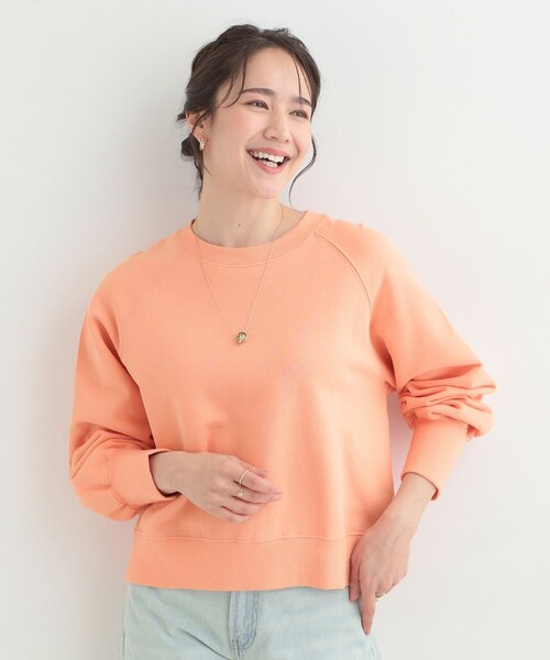 SHOO・LA・RUE（シューラルー）の「MIX調 シンプルラグランスウェット（スウェット・レディース・ライトグレー/オレンジ系/ブルー/チャコールグレー・03/02/01/04）」の13枚目の写真