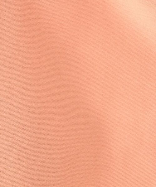 SHOO・LA・RUE（シューラルー）の「MIX調 シンプルラグランスウェット（スウェット・レディース・ライトグレー/オレンジ系/ブルー/チャコールグレー・03/02/01/04）」の16枚目の写真