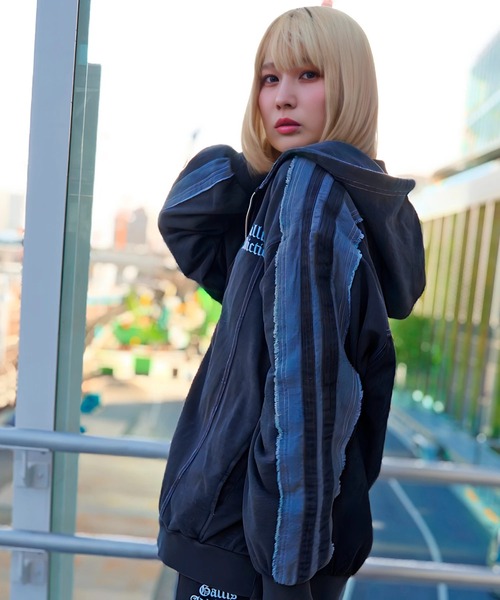 GALLIS ADDICTION(ガリスアディクション)の「GA 切替DENIM ZIP HOODIE(パーカー・メンズ・ブラック系/インディゴブルー・L/M)」の3枚目の写真