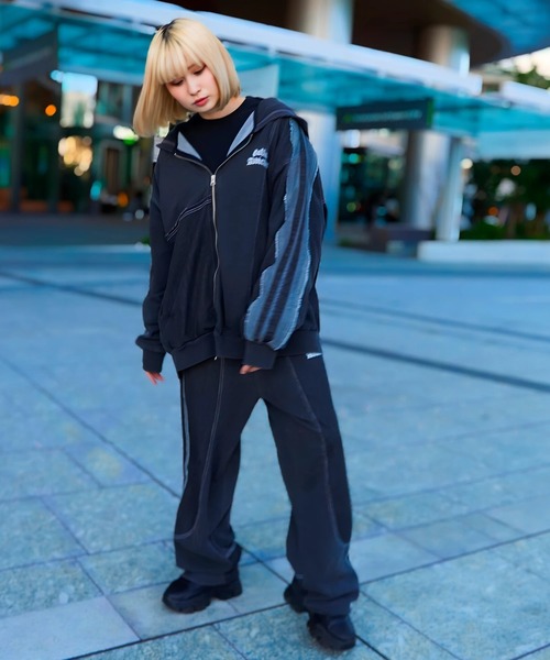 GALLIS ADDICTION(ガリスアディクション)の「GA 切替DENIM ZIP HOODIE(パーカー・メンズ・ブラック系/インディゴブルー・L/M)」の22枚目の写真