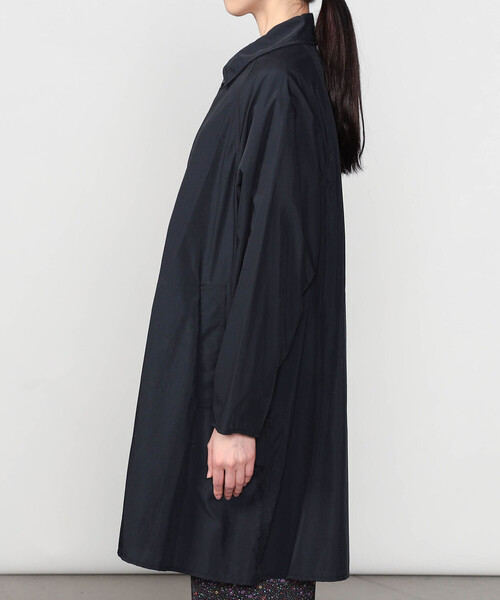 TICCA(ティッカ)の「TICCA | ナイロン ステンカラーコート WOMEN(ステンカラーコート・レディース・ネイビー/ベージュ・F)」の13枚目の写真