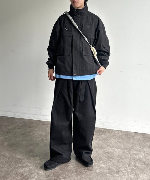 SIERRA DESIGNS（シェラデザイン）の「別注スタンドブルゾン（ブルゾン・メンズ・オレンジ/ネイビー/ブラック/グレイッシュベージュ・LARGE/MEDIUM）」の9枚目の写真