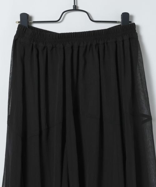 JEANASIS(ジーナシス)の「【選べる着丈】フラワープリントフレアスカート/660847(スカート・レディース・ホワイト/レッド系その他/ブラック/グレー系その他・FREE/SMALL)」の6枚目の写真