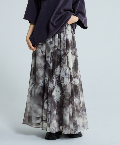 JEANASIS(ジーナシス)の「【選べる着丈】フラワープリントフレアスカート/660847(スカート・レディース・ホワイト/レッド系その他/ブラック/グレー系その他・FREE/SMALL)」の15枚目の写真