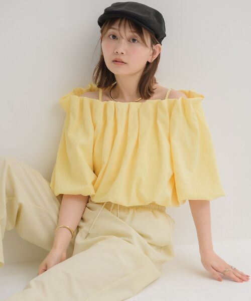 RETRO GIRL(レトロガール)の「【WEB限定カラー追加】バルーンオフショルBL(シャツ/ブラウス・レディース・ブラック/ブルー/ナチュラル/イエロー・FREE)」の19枚目の写真