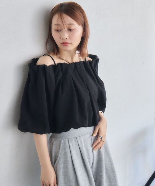 RETRO GIRL（レトロガール）の「【WEB限定カラー追加】バルーンオフショルBL（シャツ/ブラウス・レディース・ブラック/ブルー/ナチュラル/イエロー・FREE）」の10枚目の写真