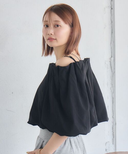 RETRO GIRL（レトロガール）の「【WEB限定カラー追加】バルーンオフショルBL（シャツ/ブラウス・レディース・ブラック/ブルー/ナチュラル/イエロー・FREE）」の11枚目の写真