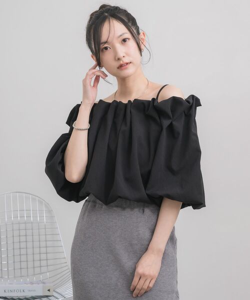 RETRO GIRL（レトロガール）の「【WEB限定カラー追加】バルーンオフショルBL（シャツ/ブラウス・レディース・ブラック/ブルー/ナチュラル/イエロー・FREE）」の14枚目の写真