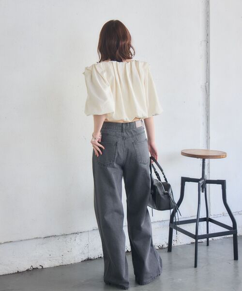 RETRO GIRL（レトロガール）の「【WEB限定カラー追加】バルーンオフショルBL（シャツ/ブラウス・レディース・ブラック/ブルー/ナチュラル/イエロー・FREE）」の18枚目の写真