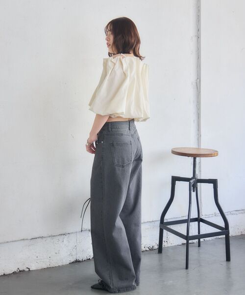 RETRO GIRL（レトロガール）の「【WEB限定カラー追加】バルーンオフショルBL（シャツ/ブラウス・レディース・ブラック/ブルー/ナチュラル/イエロー・FREE）」の19枚目の写真