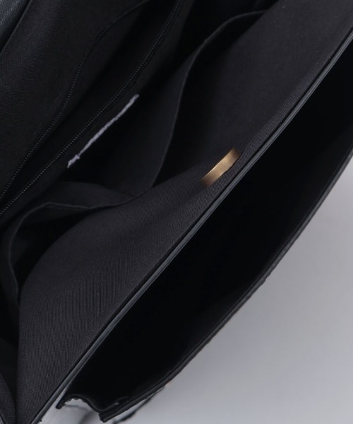 axes femme POETIQUE(アクシーズファムポエティック)の「3WAYサッチェルバッグ(バックパック/リュック・レディース・ブラック/キャメル・MEDIUM)」の14枚目の写真