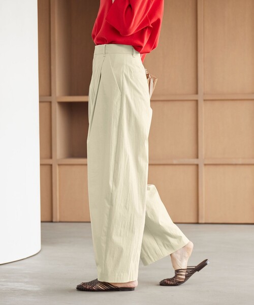 BEAUTY&YOUTH UNITED ARROWS（ビューティーアンドユースユナイテッドアローズ）の「タックカーブパンツ ウォッシャブル 接触冷感（その他パンツ・レディース・オフホワイト/ブラック/ライム・S/XS/M）」の20枚目の写真