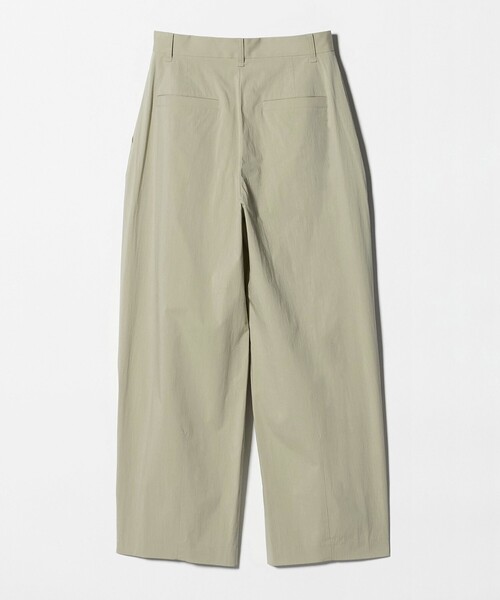 BEAUTY&YOUTH UNITED ARROWS（ビューティーアンドユースユナイテッドアローズ）の「タックカーブパンツ ウォッシャブル 接触冷感（その他パンツ・レディース・オフホワイト/ブラック/ライム・S/XS/M）」の15枚目の写真