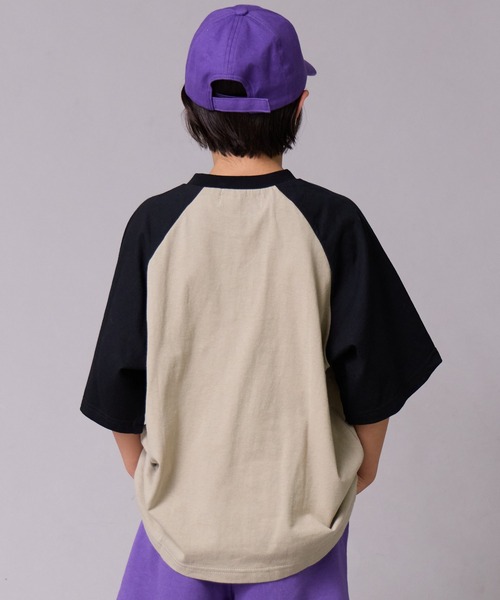 PAIRMANON STREET(ペアマノンストリート)の「【綿100%】配色ラグラン ワンポイント刺繍 半袖 Tシャツ【PAIRMANON STREET】(Tシャツ/カットソー・キッズ・ホワイト/ベージュ/ブラック/グレー/ブルー・140/130/150/110/160/120/90/100)」の16枚目の写真