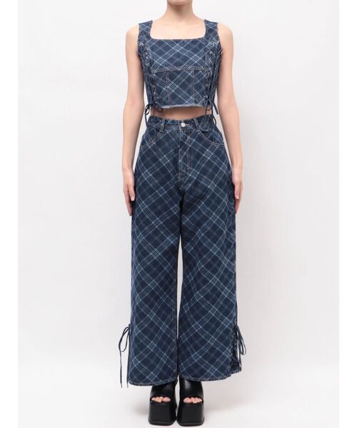 EMODA（エモダ）の「ヘムレースアップルーズデニム（デニムパンツ・レディース・ライトブルー/ブラウン/インディゴブルー・MEDIUM/SMALL）」の5枚目の写真