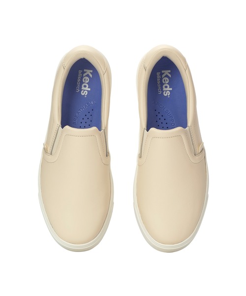 Keds(ケッズ)の「Keds ケッズ パーク スリップオン レザー ベージュ(スニーカー・レディース・ベージュ・25.0cm/24.5cm/24.0cm/23.5cm/23.0cm/22.5cm)」の3枚目の写真