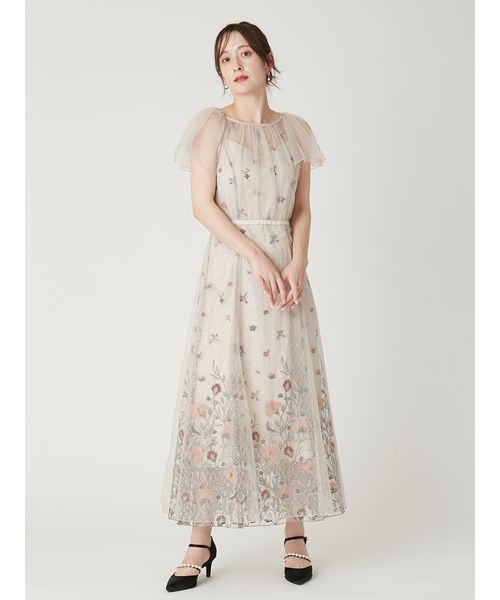 FRAY I.D（フレイアイディー）の「フラワーエンブロイダリーチュールレイヤードドレス（ドレス・レディース・グレイッシュベージュ/ブラック・0/1）」の4枚目の写真