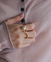 anuke（アンヌーク）の「Ball Double Ring（リング）」