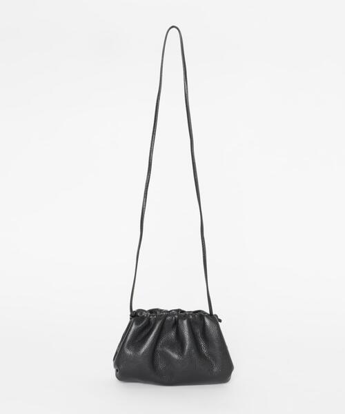 URBAN RESEARCH（アーバンリサーチ）の「レザーショルダーバッグ（ショルダーバッグ・レディース・シルバー/ブラウン/ブラック・-）」の13枚目の写真