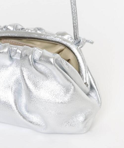 URBAN RESEARCH（アーバンリサーチ）の「レザーショルダーバッグ（ショルダーバッグ・レディース・シルバー/ブラウン/ブラック・-）」の22枚目の写真