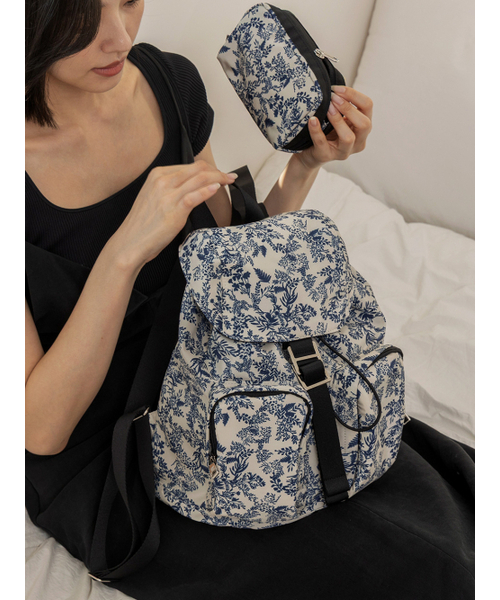 HIGHLOOP(ハイループ)の「ブルームツーポケットバックパック(バックパック/リュック・レディース・ブラック/マルチ/ブルー系その他/インディゴブルー/ミント/モカ/ネイビー/キャメル/バーガンディー/ブルー/グレー・FREE)」の18枚目の写真