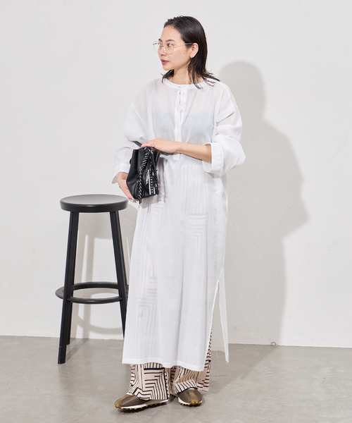 JOURNAL STANDARD(ジャーナルスタンダード)の「ソフトガーゼ2WAYワンピース(ワンピース・レディース・ホワイト/ブラック・FREE)」の2枚目の写真