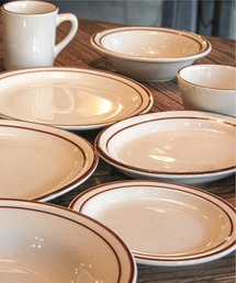 MILLION CARATS（ミリオンカラッツ）の「《Tuxton BAHAMAS》- 17cmシャローボウル - 盛りやすさと抜け感を両立した、毎日活躍するダイナーライクな浅型ボウル（食器）」